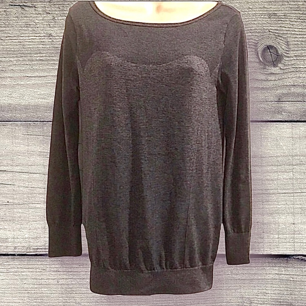 𝅺NIKE Dri Fit long Sleeve Athletic Top